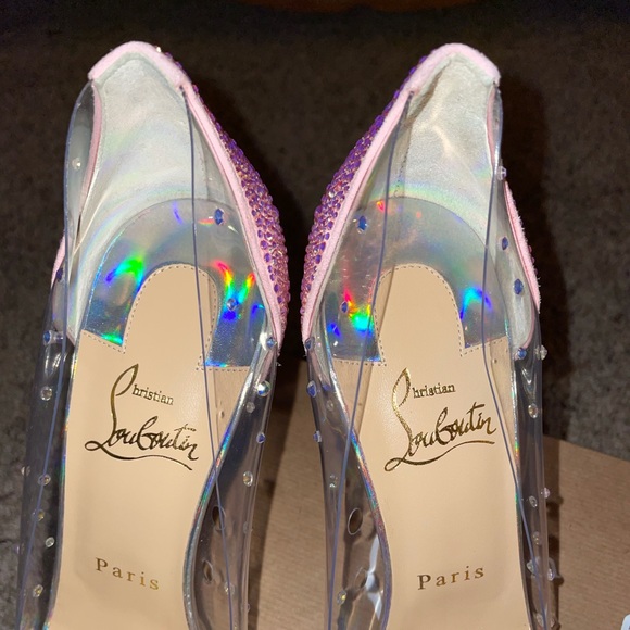 Christian Louboutin Red Bottoms Pump - Picture 6 of 13